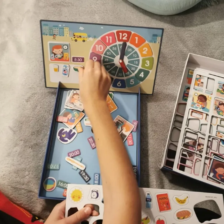 Apli Kids - Układanka Magnetyczna Godziny