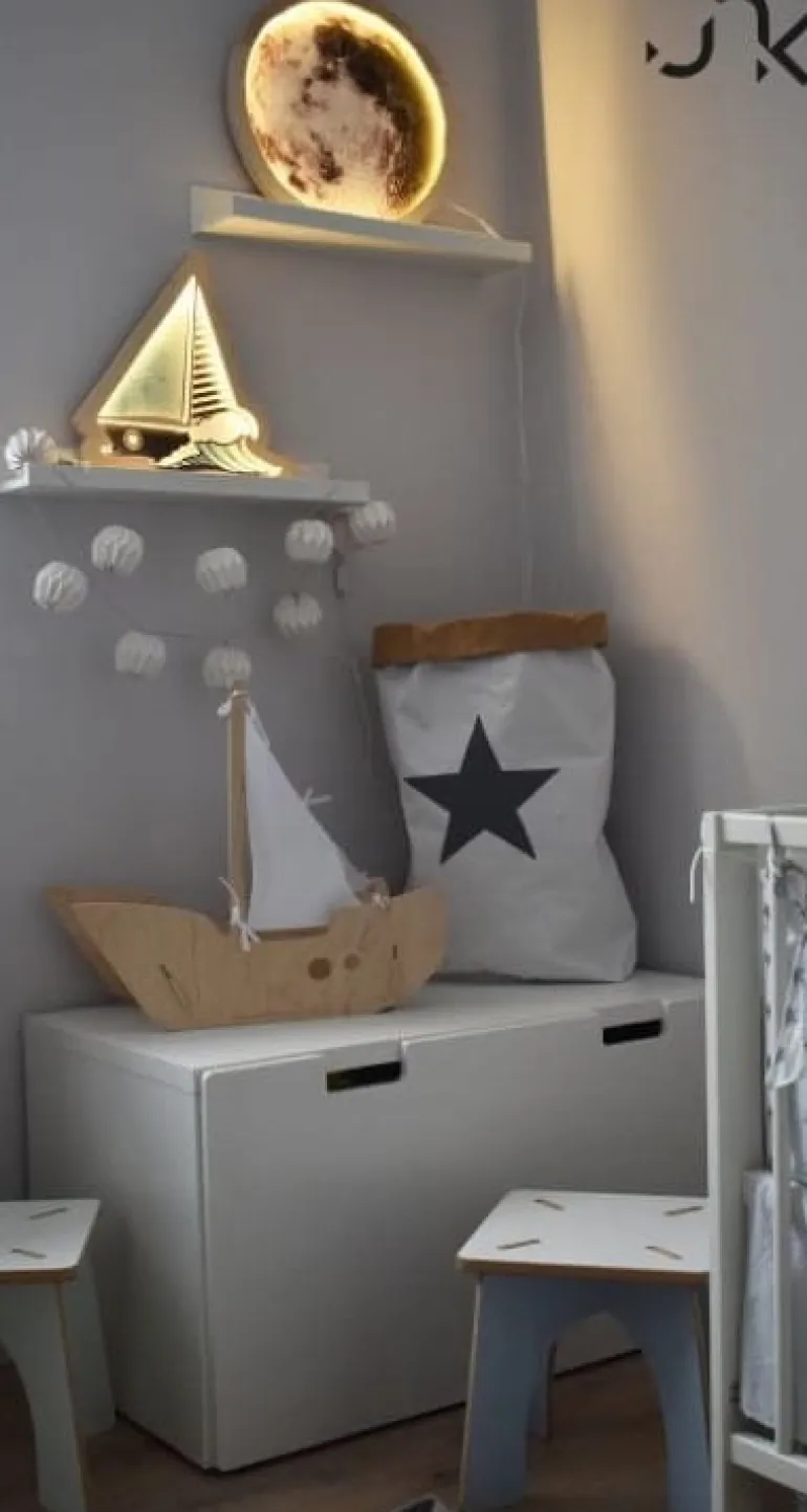 Drewniana Lampka Led Księżyc 30 24h