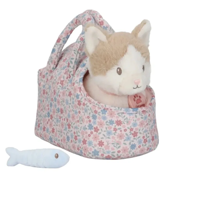 Kot Marley w torbie