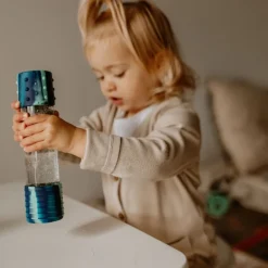 Sensoryczna butelka DIY Galaxy Galaktyka