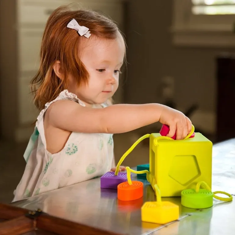 Sorter Kostka OombeeCube