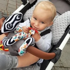 Zawieszka na Wózek Spirala Biało-Czarna Lisek